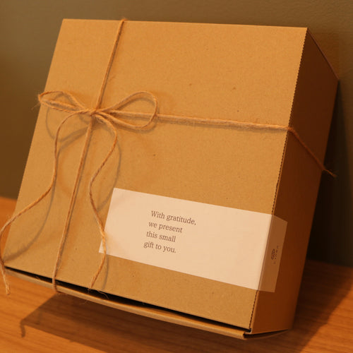 ギフトボックス（ドリップバック10個入り　浅煎り&中〜深煎り各2種）